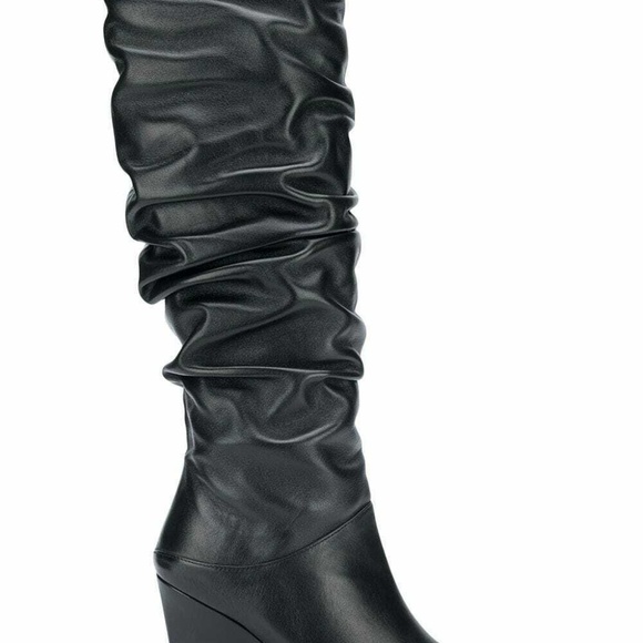 Stuart Weitzman Smashing Black Leather Knee Boots - Picture 12 of 12